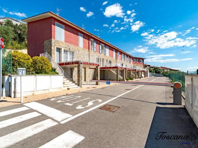 Appartamento in vendita a Bivio Di Ravi, Toscana
