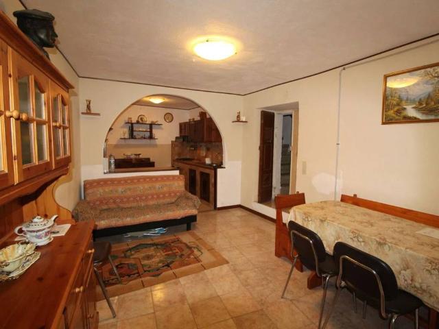 Appartamento in vendita a Bivio Di Ravi, Toscana