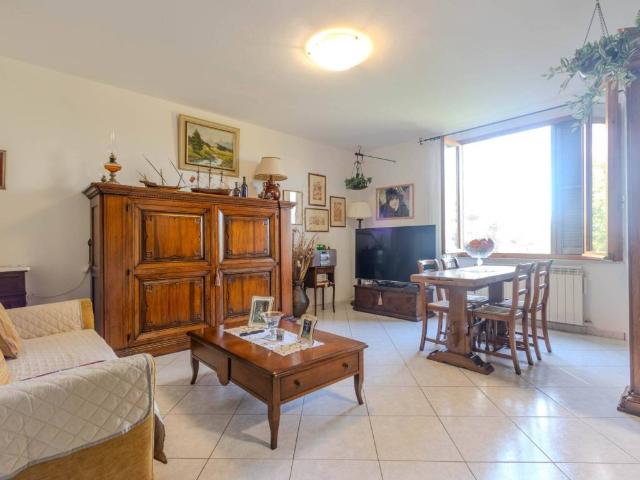 Appartamento in vendita a Bivio Di Ravi, Toscana