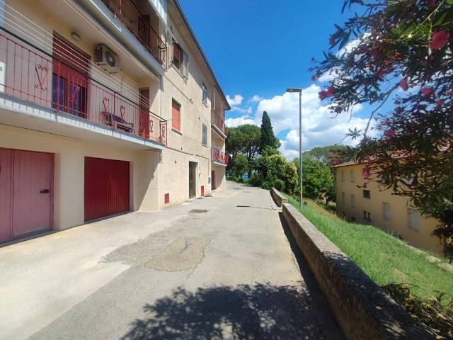 Appartamento in vendita a Bivio Di Ravi, Toscana
