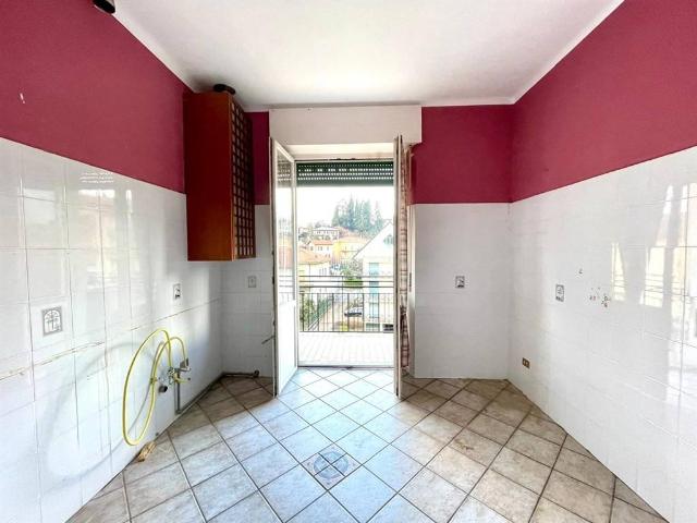 Appartamento in vendita a Gazzada Schianno, Gazzada