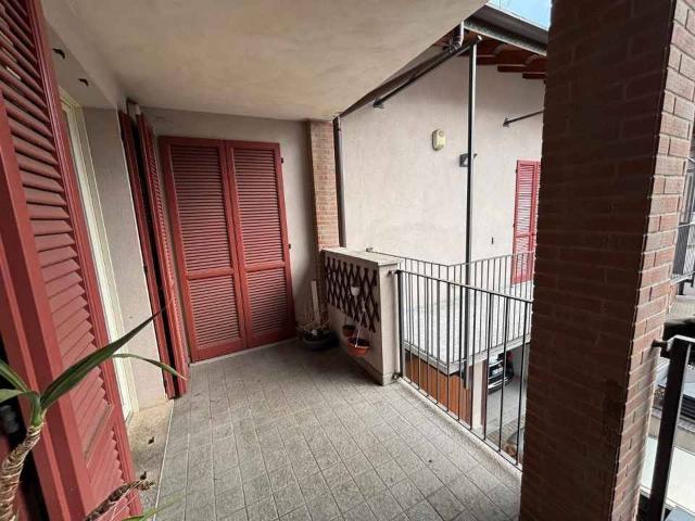 Appartamento in vendita a Schianno, Gazzada Schianno