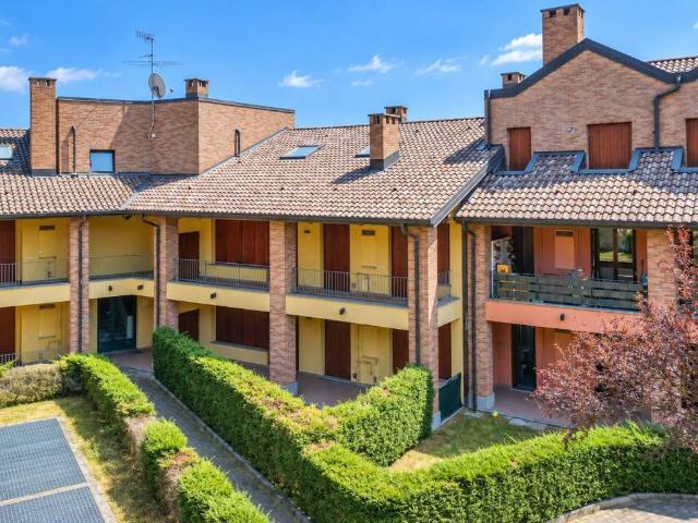 Appartamento in vendita a Schianno, Gazzada Schianno