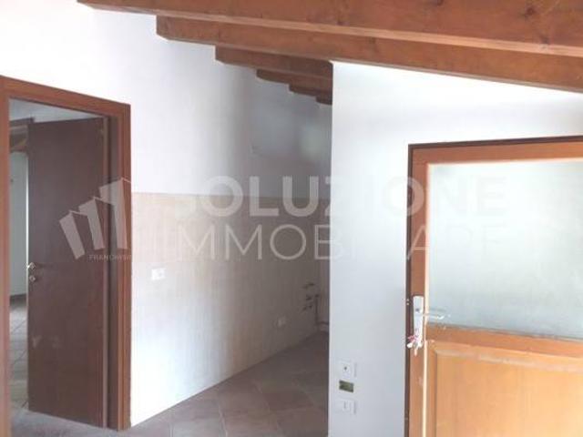 Appartamento in vendita a Rova, Gazzaniga