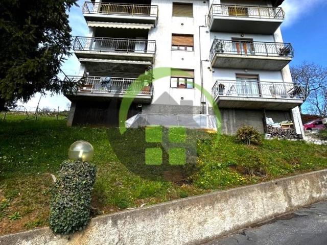 Appartamento in vendita a Gazzaniga, Lombardia