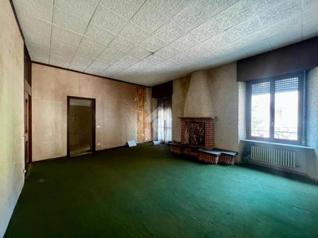 Appartamento in vendita a Rova, Gazzaniga