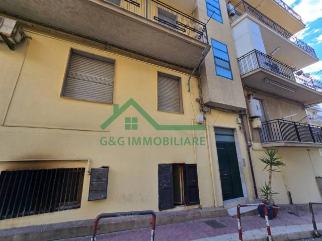 Appartamento in vendita a Caposoprano, Gela