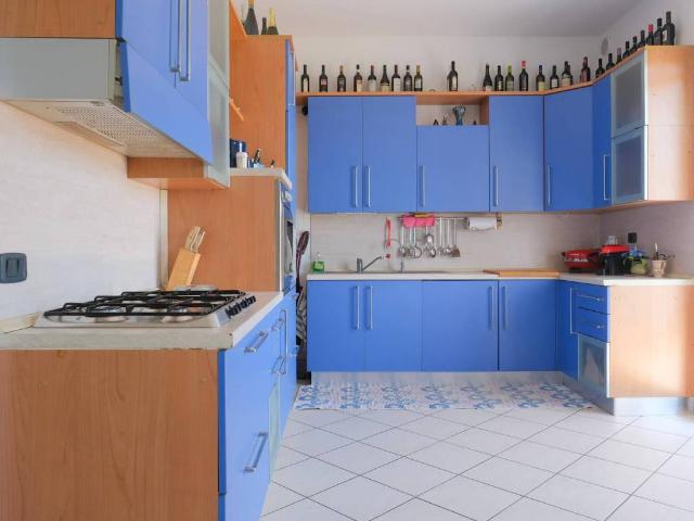 Appartamento in vendita a Gemmano, Reggio Emilia
