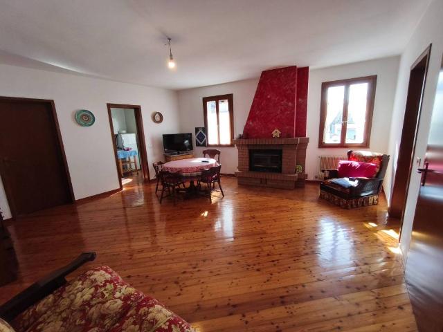 Appartamento in vendita a Gemona Del Friuli, Friuli-Venezia Giulia