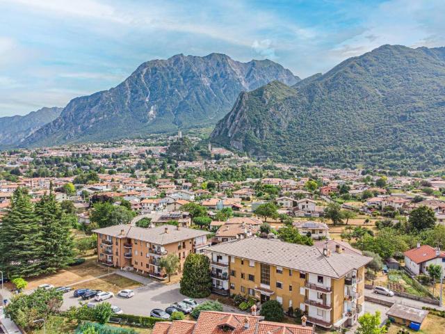 Appartamento in vendita a Gemona Del Friuli, Friuli-Venezia Giulia