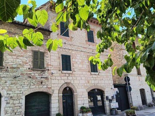 Appartamento in vendita a Camponocecchio, Genga