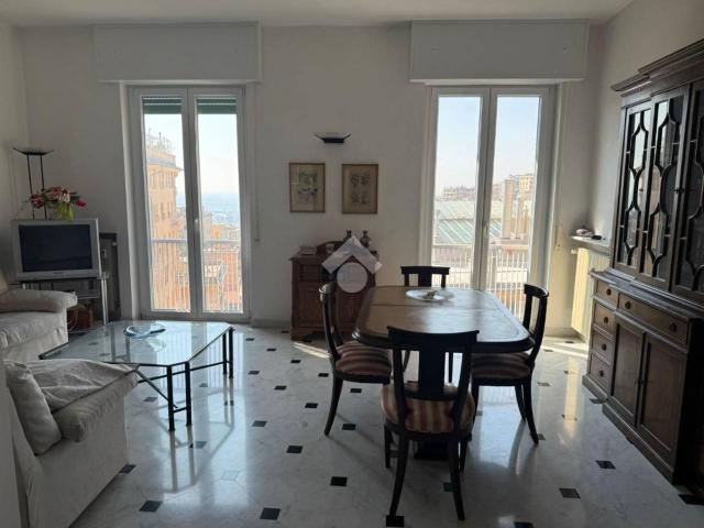 Appartamento in vendita a Centro Est, Serra Riccò