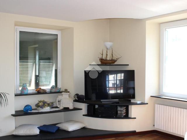 Appartamento in vendita a Centro Est, Serra Riccò