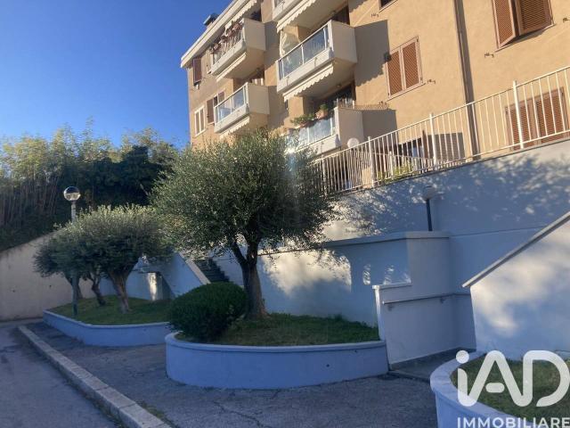 Appartamento in vendita a Ponente, Serra Riccò