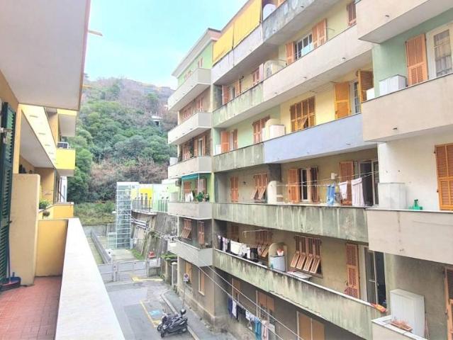 Appartamento in vendita a Centro Ovest, Serra Riccò