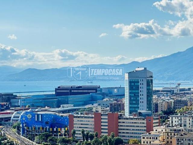 Appartamento in vendita a Centro Ovest, Serra Riccò