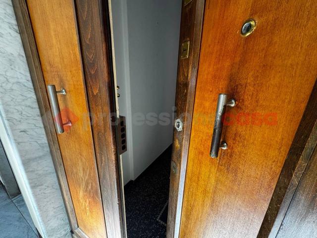 Appartamento in vendita a Medio Levante, Serra Riccò