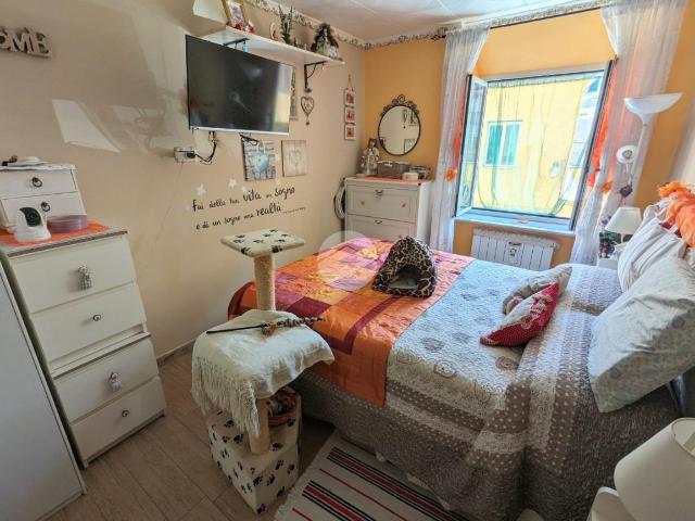 Appartamento in vendita a Val Polcevera, Serra Riccò
