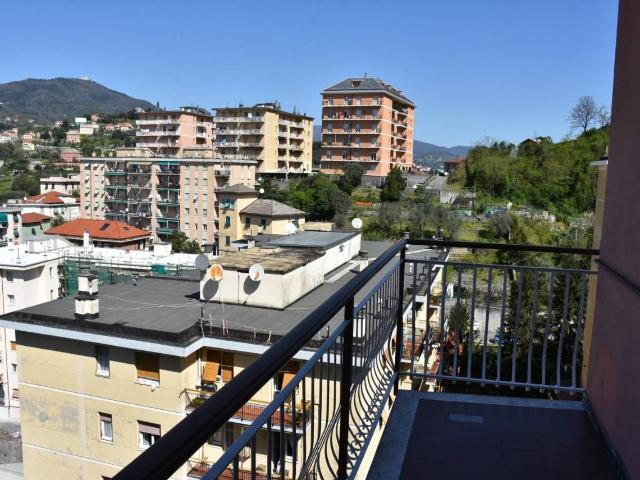 Appartamento in vendita a Centro Est, Serra Riccò