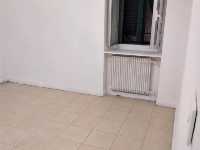 Appartamento in vendita a Levante, Serra Riccò