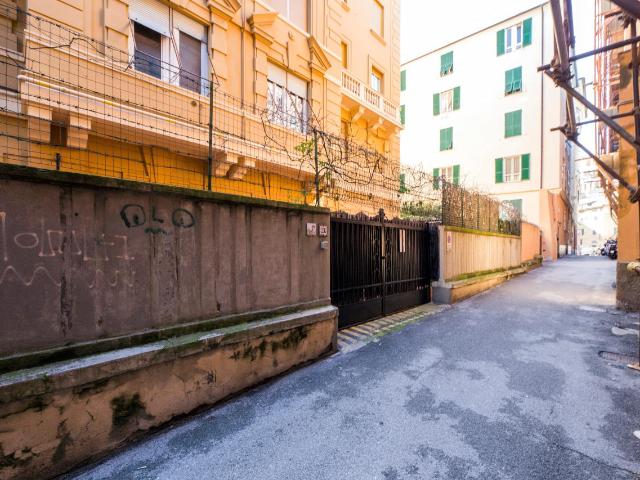 Appartamento in vendita a Centro Est, Serra Riccò