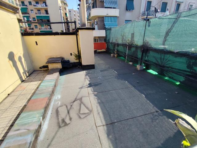 Appartamento in vendita a Centro Ovest, Serra Riccò