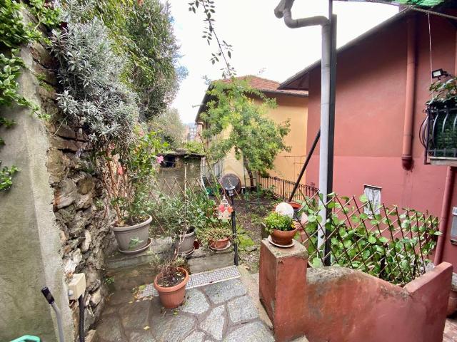 Appartamento in vendita a Media Val Bisagno, Serra Riccò