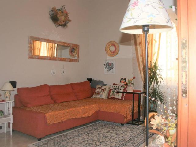Appartamento in vendita a Centro Ovest, Serra Riccò