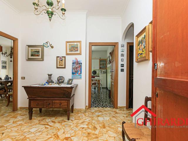 Appartamento in vendita a Ponente, Serra Riccò
