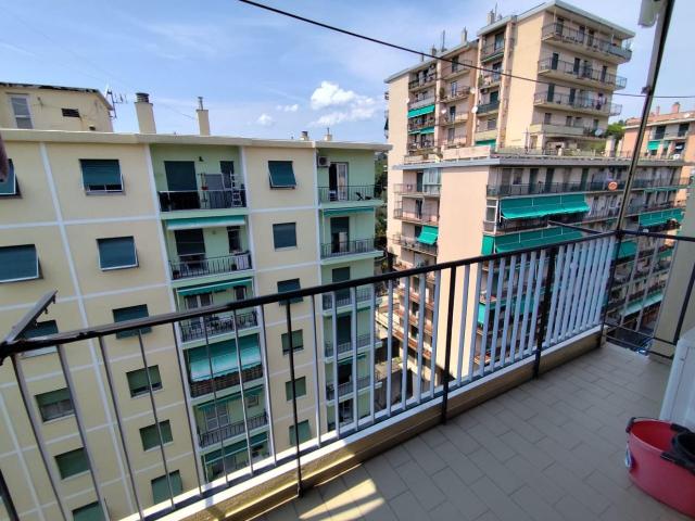 Appartamento in vendita a Centro Ovest, Serra Riccò