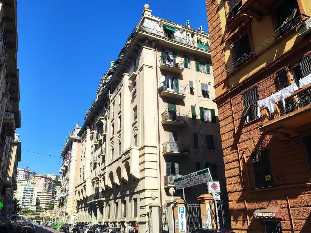 Appartamento in vendita a Centro Est, Serra Riccò