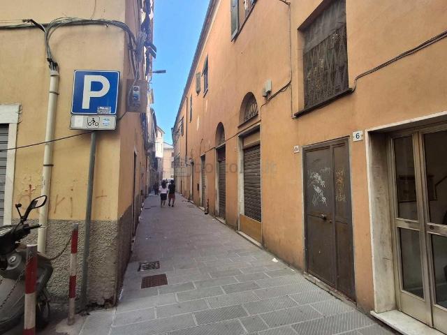 Appartamento in vendita a Centro Ovest, Serra Riccò