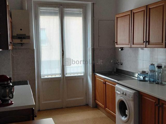 Appartamento in vendita a Medio Levante, Serra Riccò