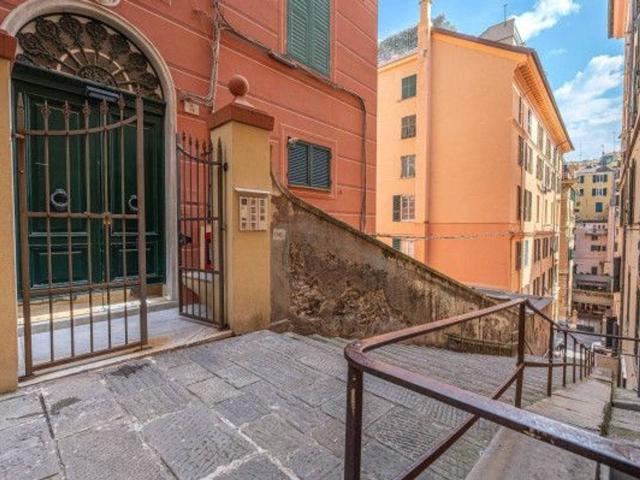 Appartamento in vendita a Centro Est, Serra Riccò