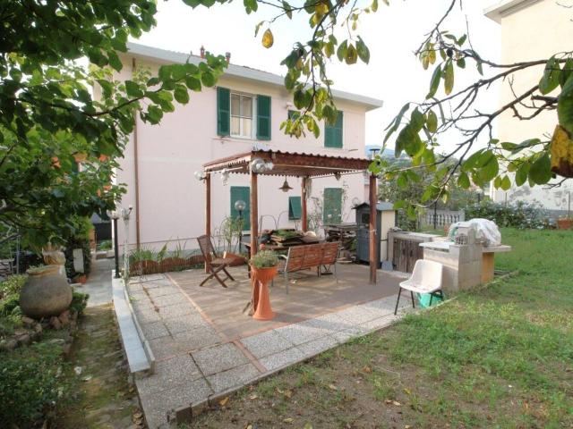 Appartamento in vendita a Teglia, Genova