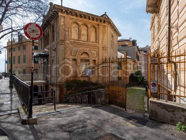Appartamento in vendita a Centro Est, Serra Riccò