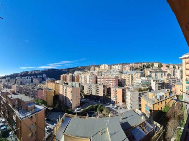 Appartamento in vendita a Centro Est, Serra Riccò