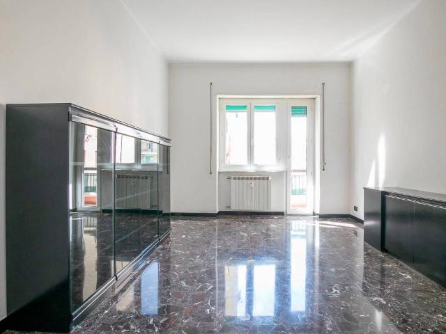 Appartamento in vendita a Centro Ovest, Serra Riccò