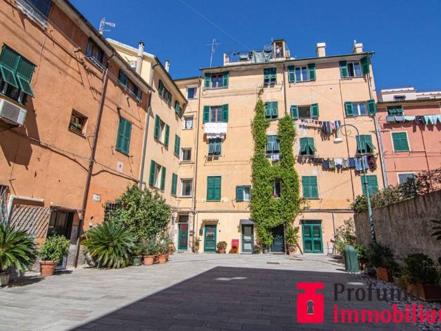 Appartamento in vendita a Medio Levante, Serra Riccò