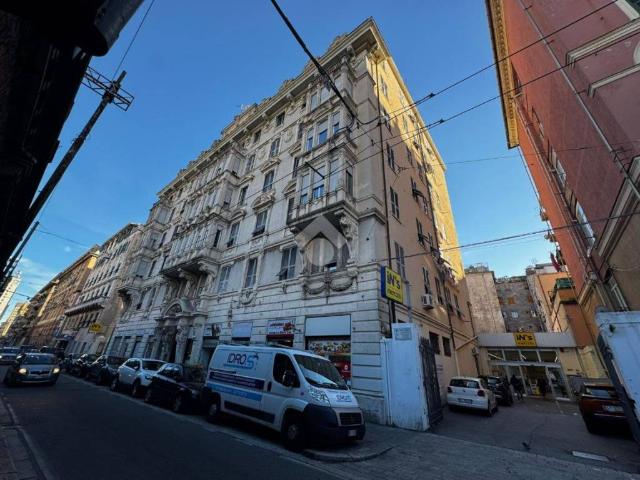 Appartamento in vendita a Centro Ovest, Serra Riccò
