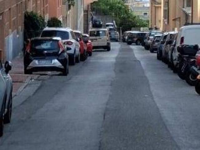 Appartamento in vendita a Oregina, Genova