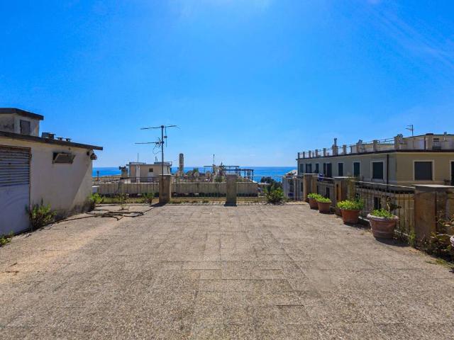 Appartamento in vendita a Medio Levante, Serra Riccò