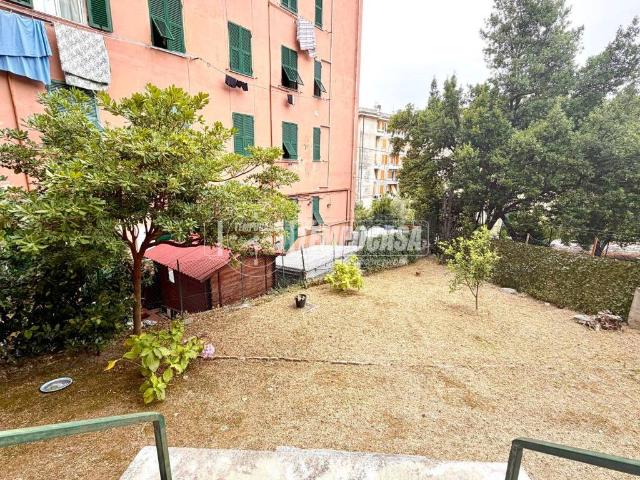 Appartamento in vendita a Medio Ponente, Serra Riccò