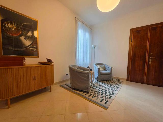 Appartamento in vendita a San Fruttuoso, Genova