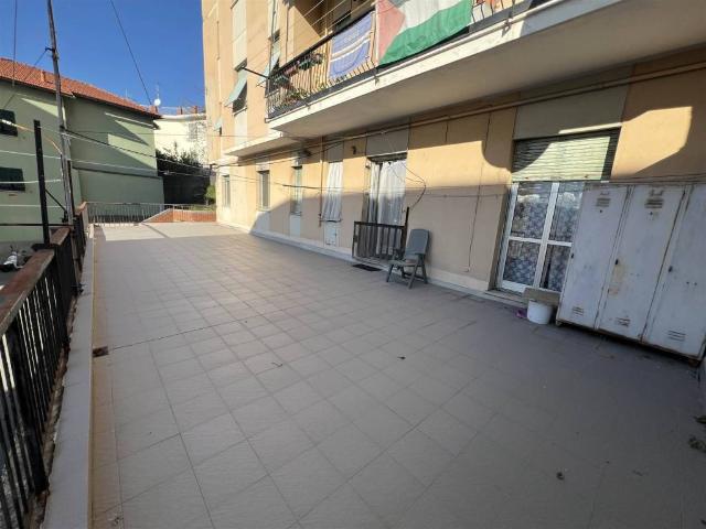 Appartamento in vendita a Val Polcevera, Serra Riccò