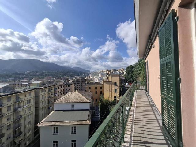 Villa Indipendente in vendita a Val Polcevera, Serra Riccò