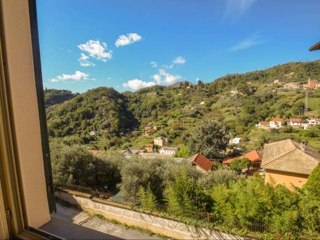 Appartamento in vendita a Ponente, Serra Riccò