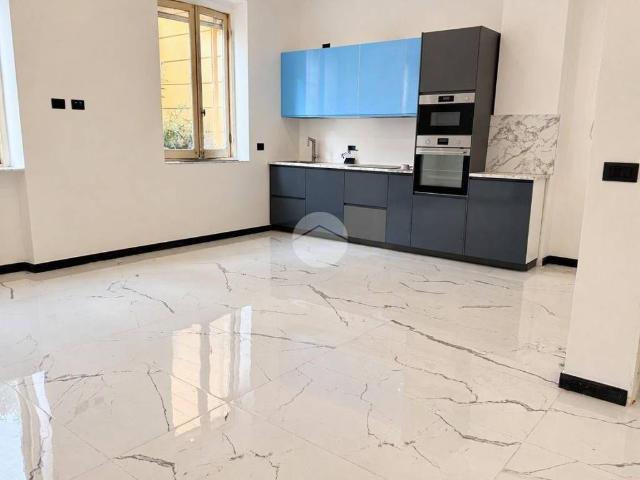 Appartamento in vendita a Castelletto, Genova