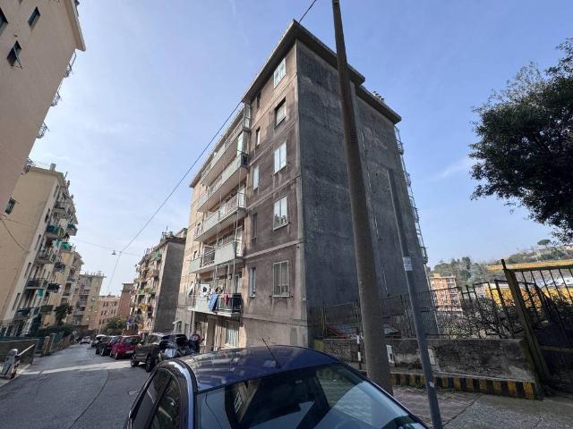 Appartamento in vendita a Medio Ponente, Serra Riccò