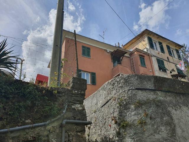 Appartamento in vendita a Media Val Bisagno, Serra Riccò